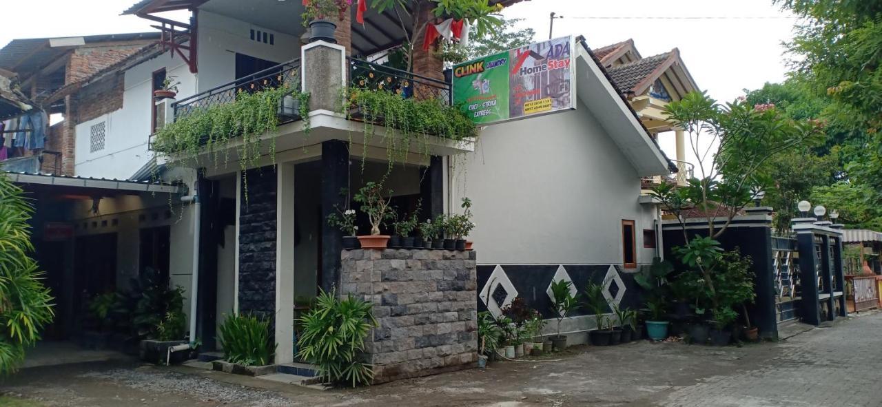 Ada Homestay Magelang Exterior photo