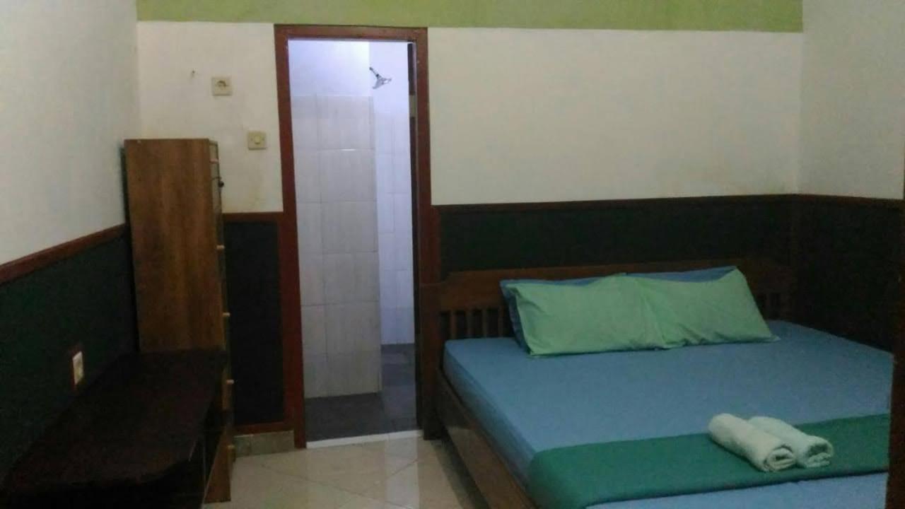 Ada Homestay Magelang Exterior photo